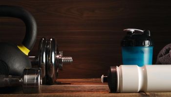 Recuperação Pós-Treino: Estratégias eficazes para a recuperação muscular e física após treinos intensos ou competições